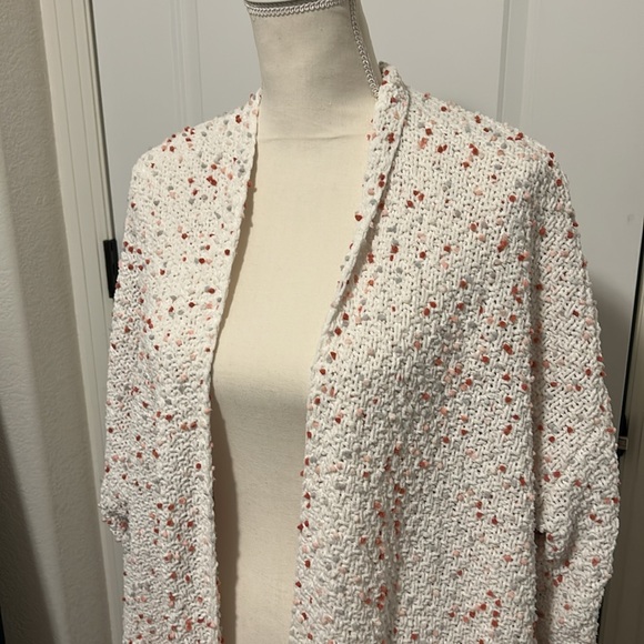 Women’s Open Cream Colored Long Sleeve Cardigan Size 2X - Picture 2 of 6